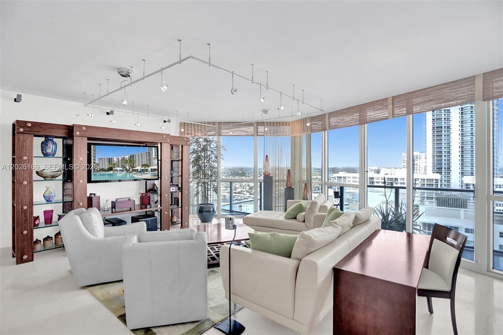 3101 S Ocean Dr 2005 (available June 18 ) photo 3
