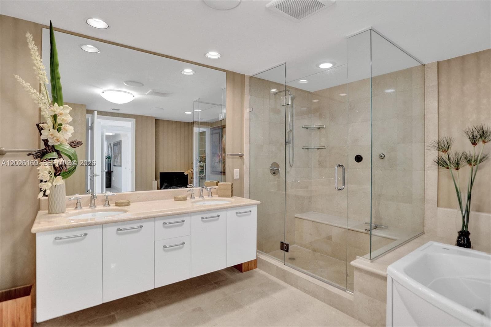 3101 S Ocean Dr 2005 (available June 18 ) photo 20
