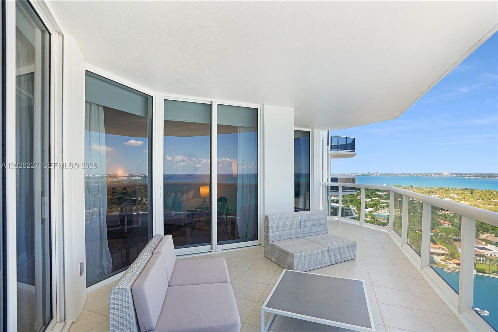 4779 Collins Ave 2908 photo 9