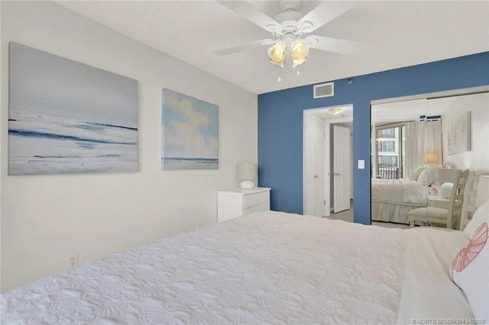 2400 S Ocean Drive 4143 photo 23