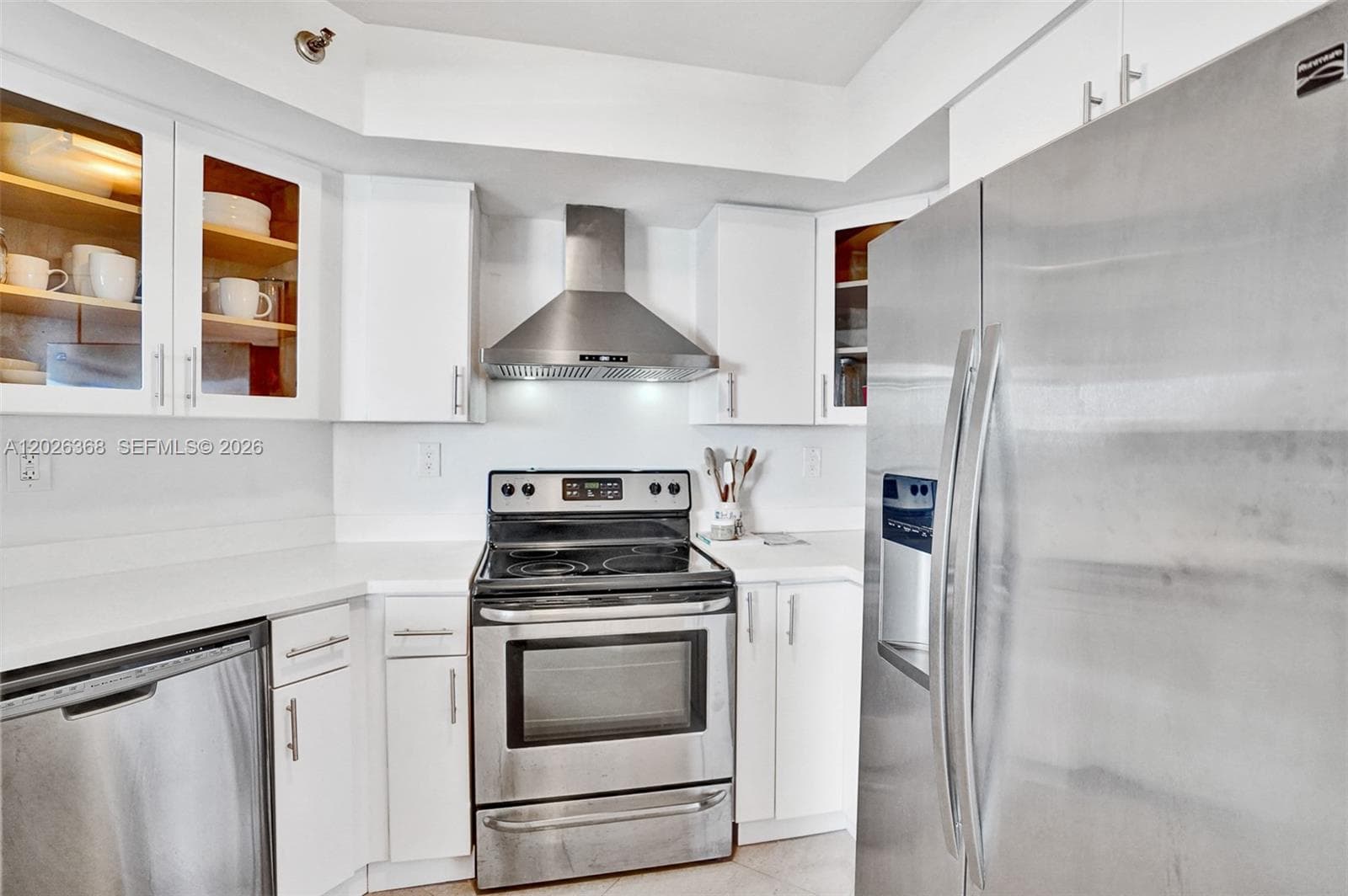 6767 Collins Ave 408 photo 14