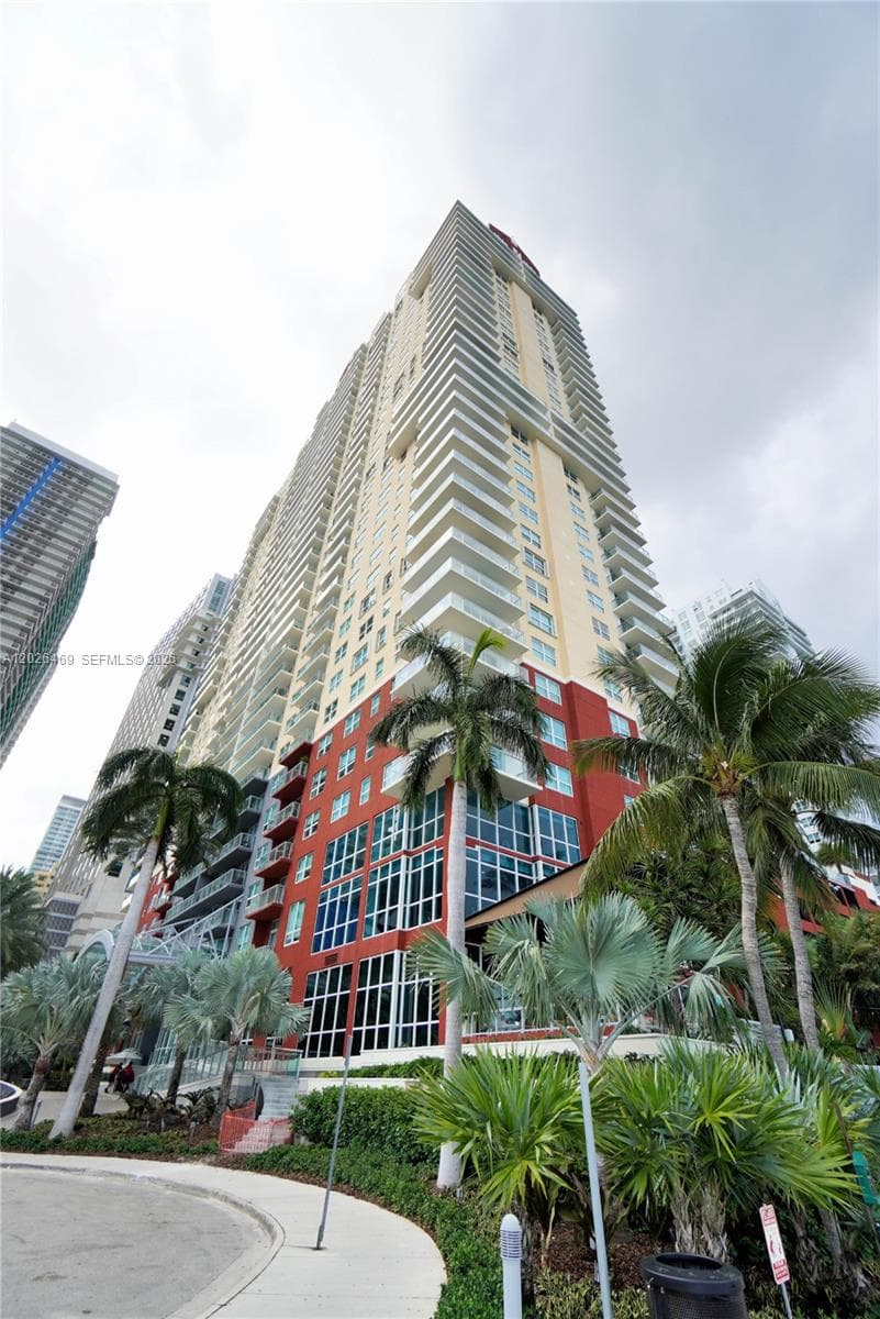 1155 Brickell Bay Dr 3301 photo 1