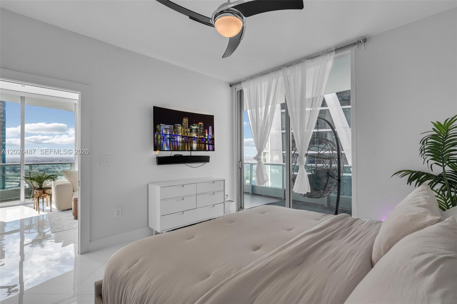 900 Biscayne Blvd 4412 photo 8