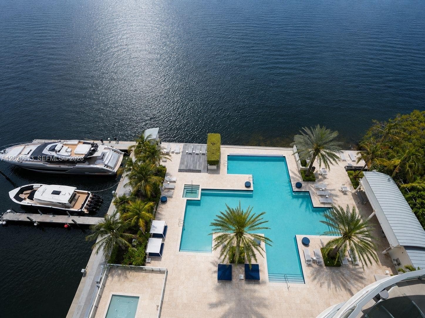 17111 Biscayne Blvd 1109 photo 2