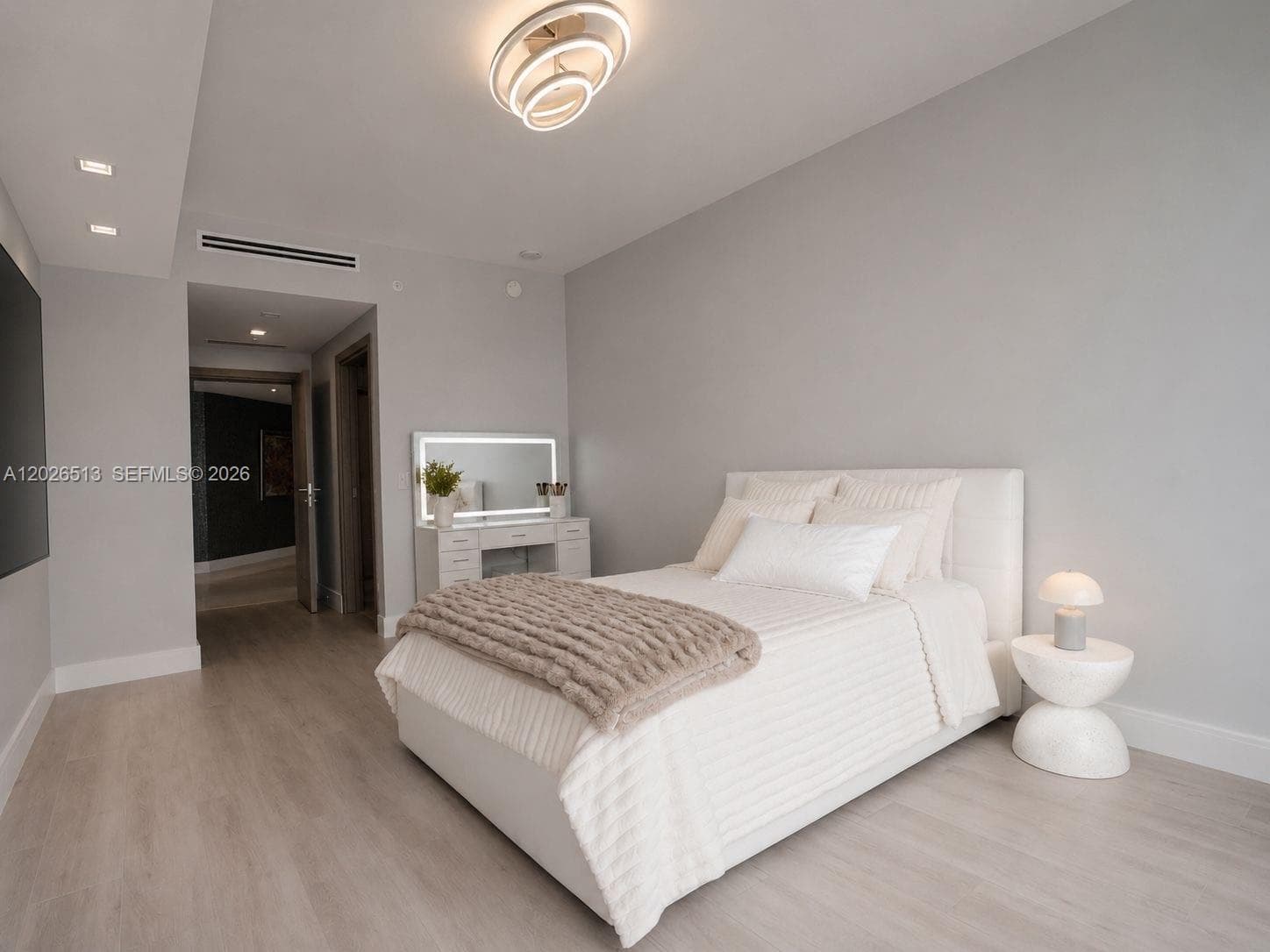 17111 Biscayne Blvd 1109 photo 13