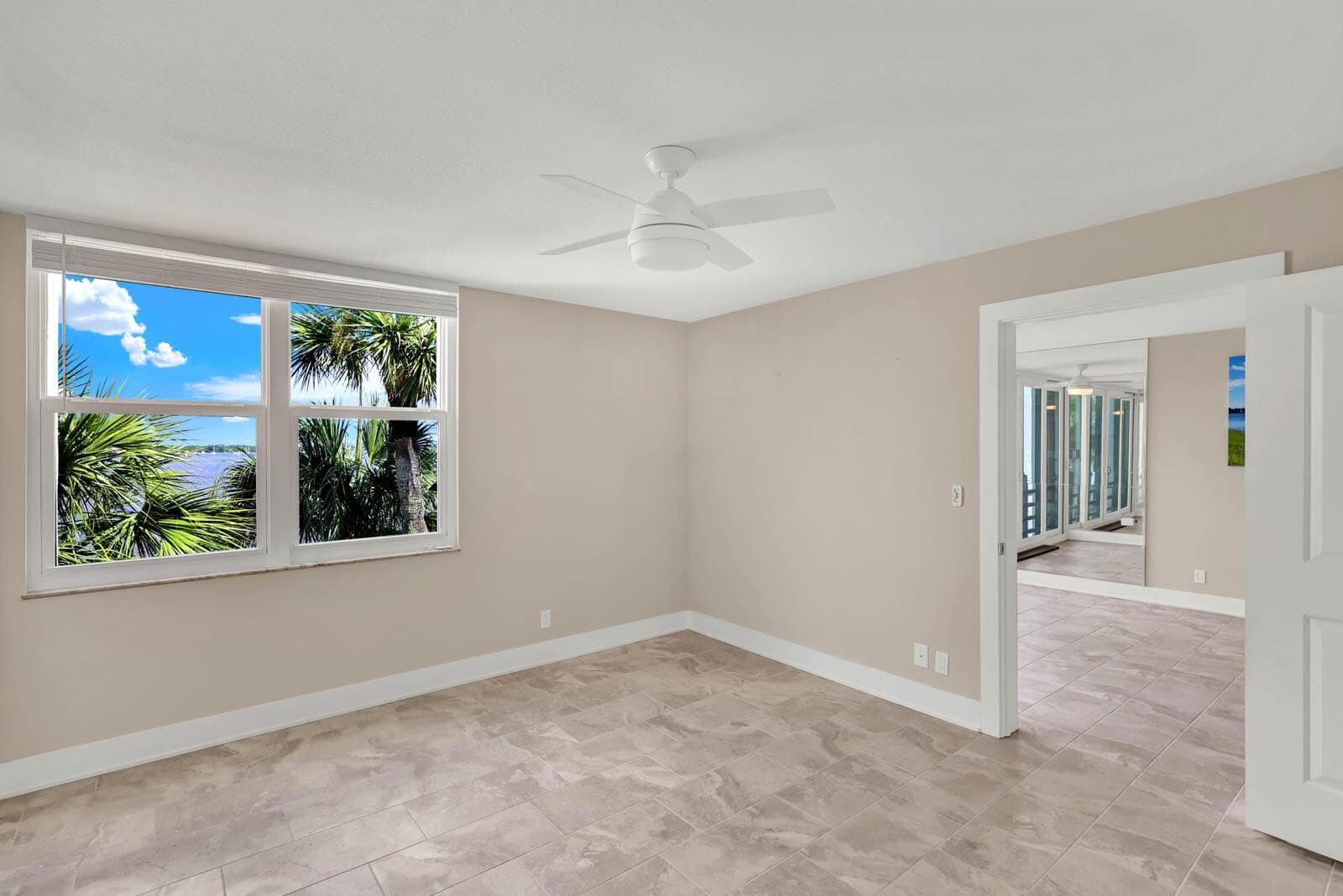 1950 SW Palm City Road 14-305 photo 21
