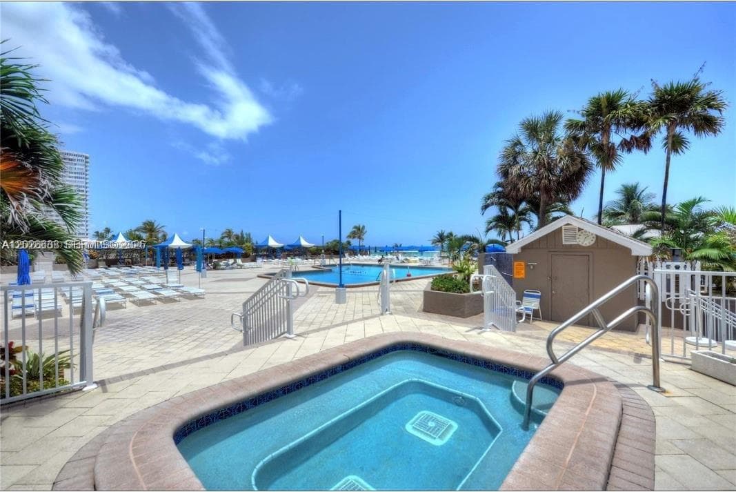 2030 S Ocean Dr 723 photo 12