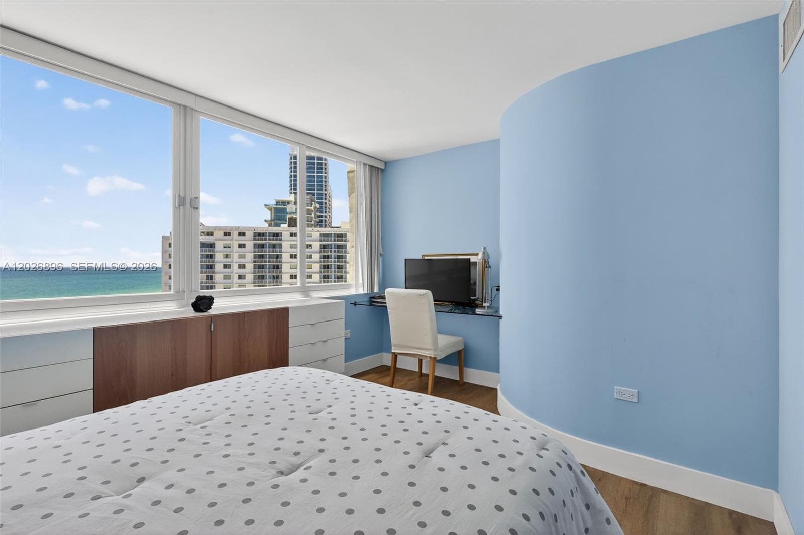 7135 Collins Ave 1124 photo 23
