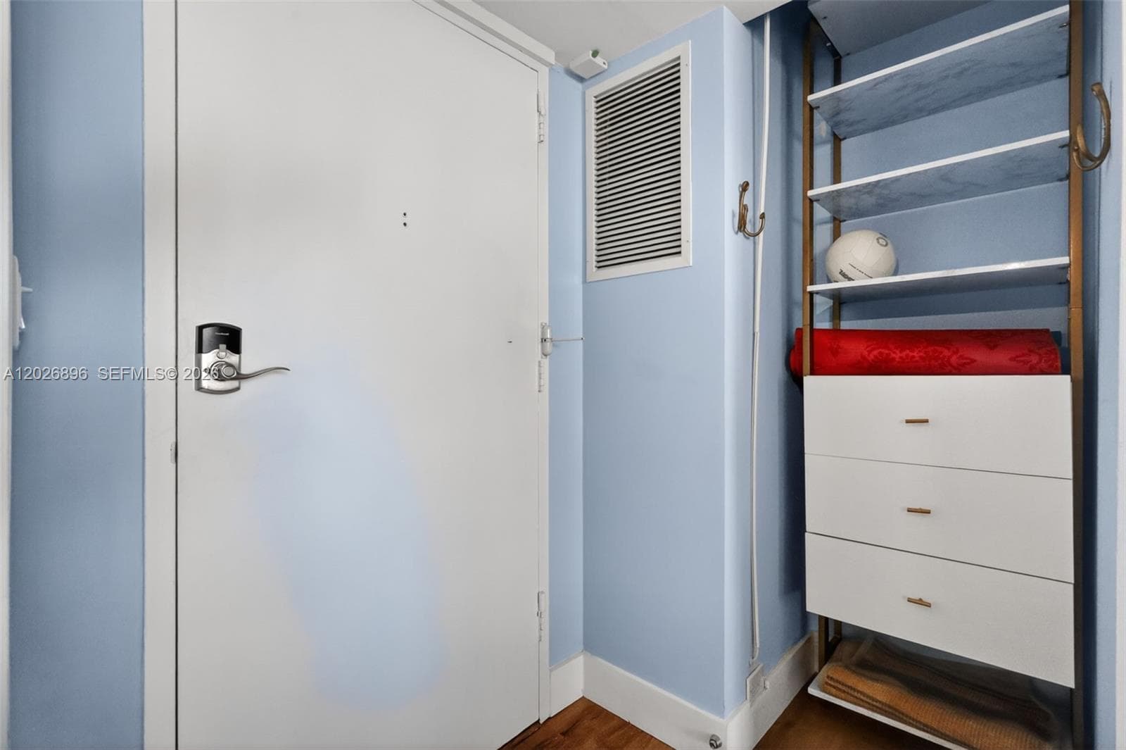 7135 Collins Ave 1124 photo 6