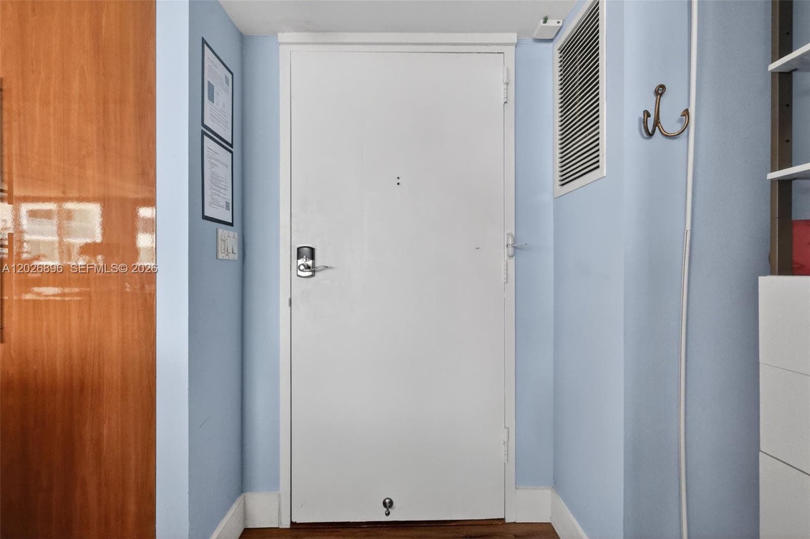 7135 Collins Ave 1124 photo 5