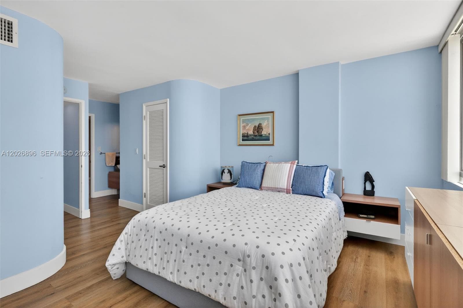 7135 Collins Ave 1124 photo 24