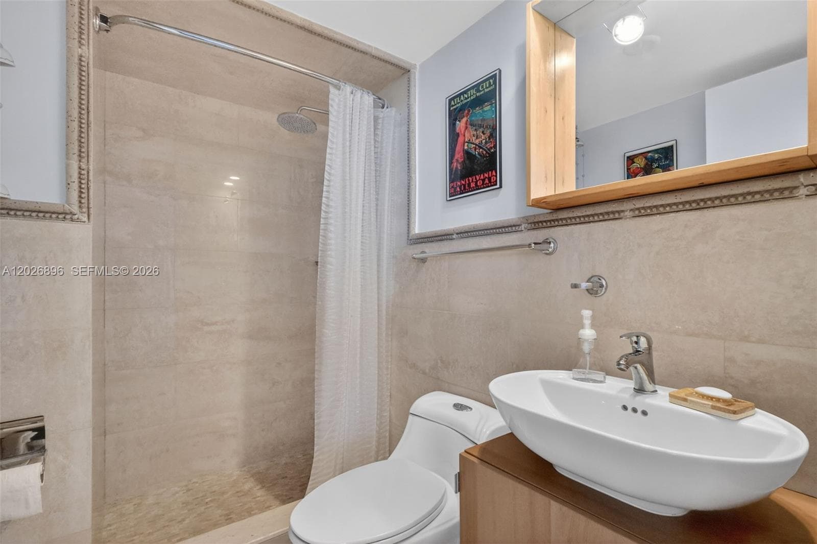 7135 Collins Ave 1124 photo 19