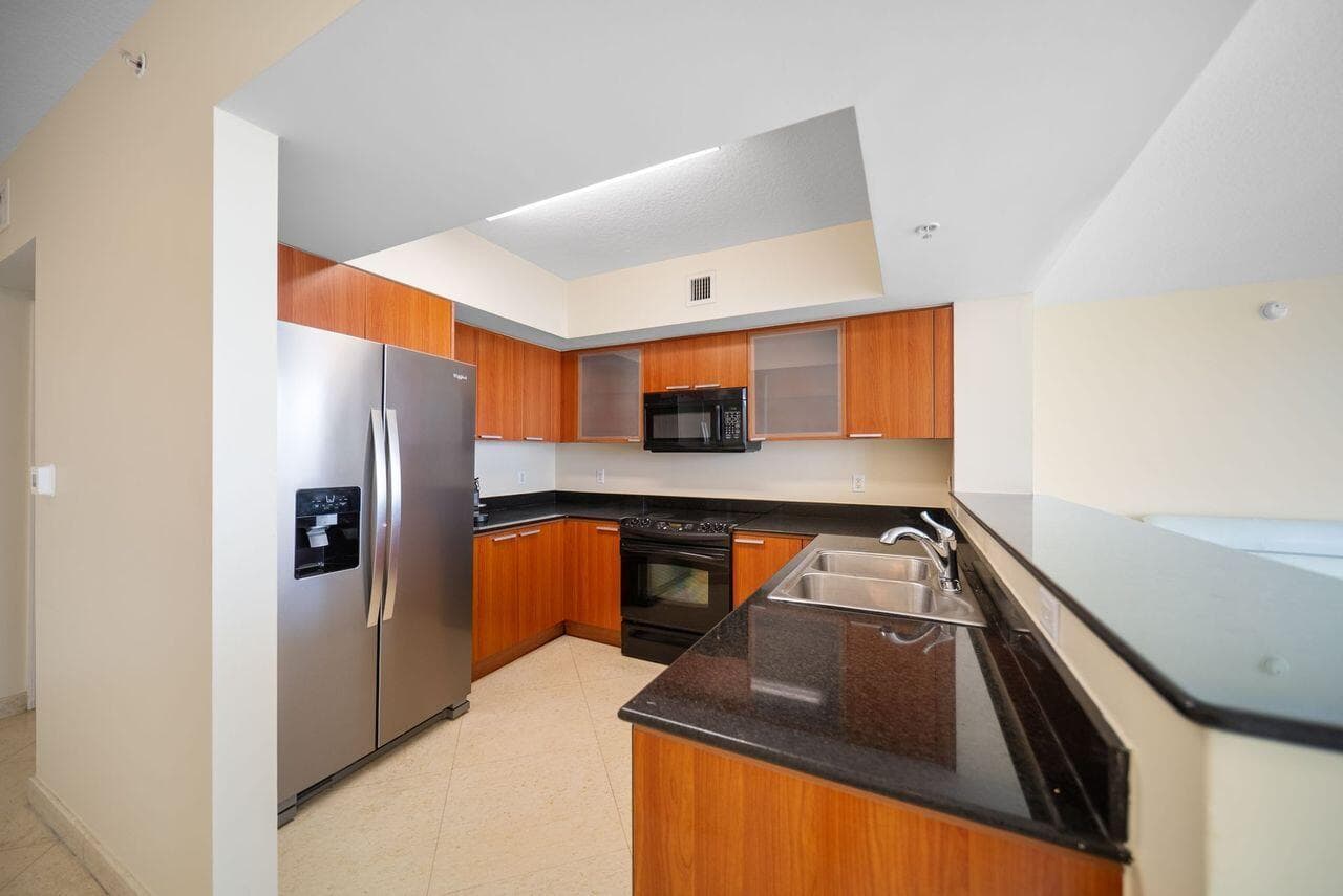 16699 Collins Avenue 3407 photo 13