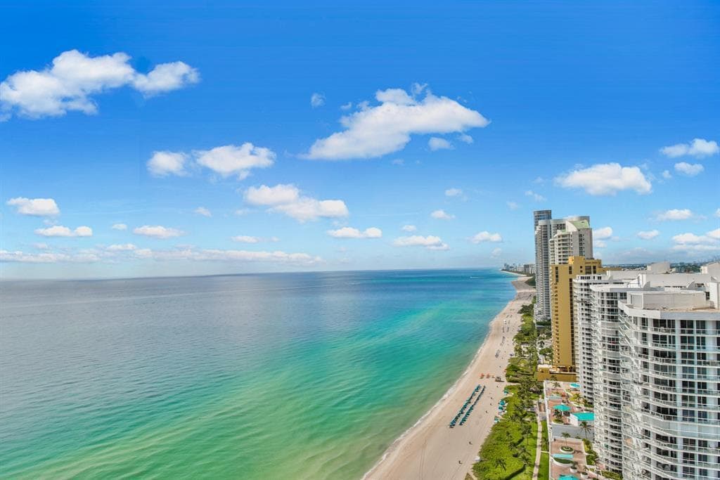 16699 Collins Avenue 3407 photo 20
