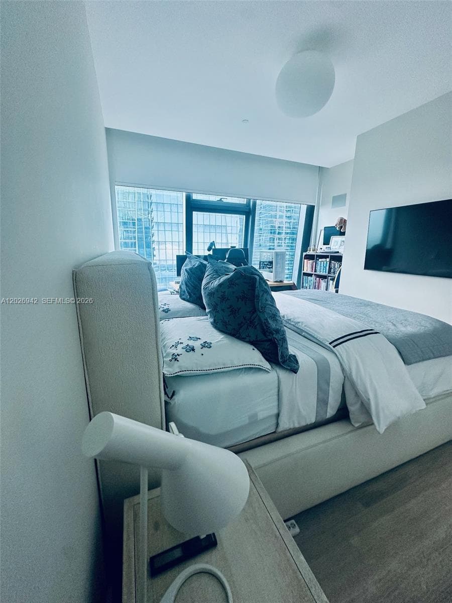 1451 Brickell Ave 3804 photo 10