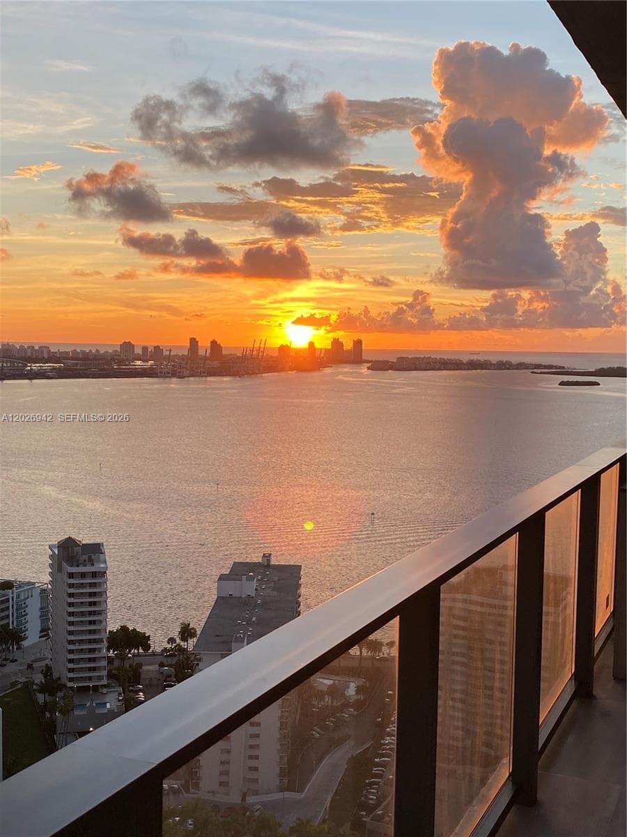 1451 Brickell Ave 3804 photo 11