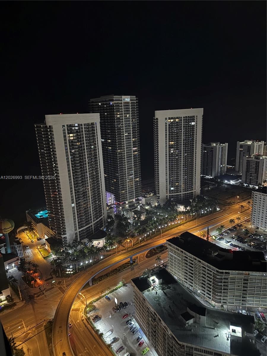 1830 S Ocean Dr 3003 photo 4