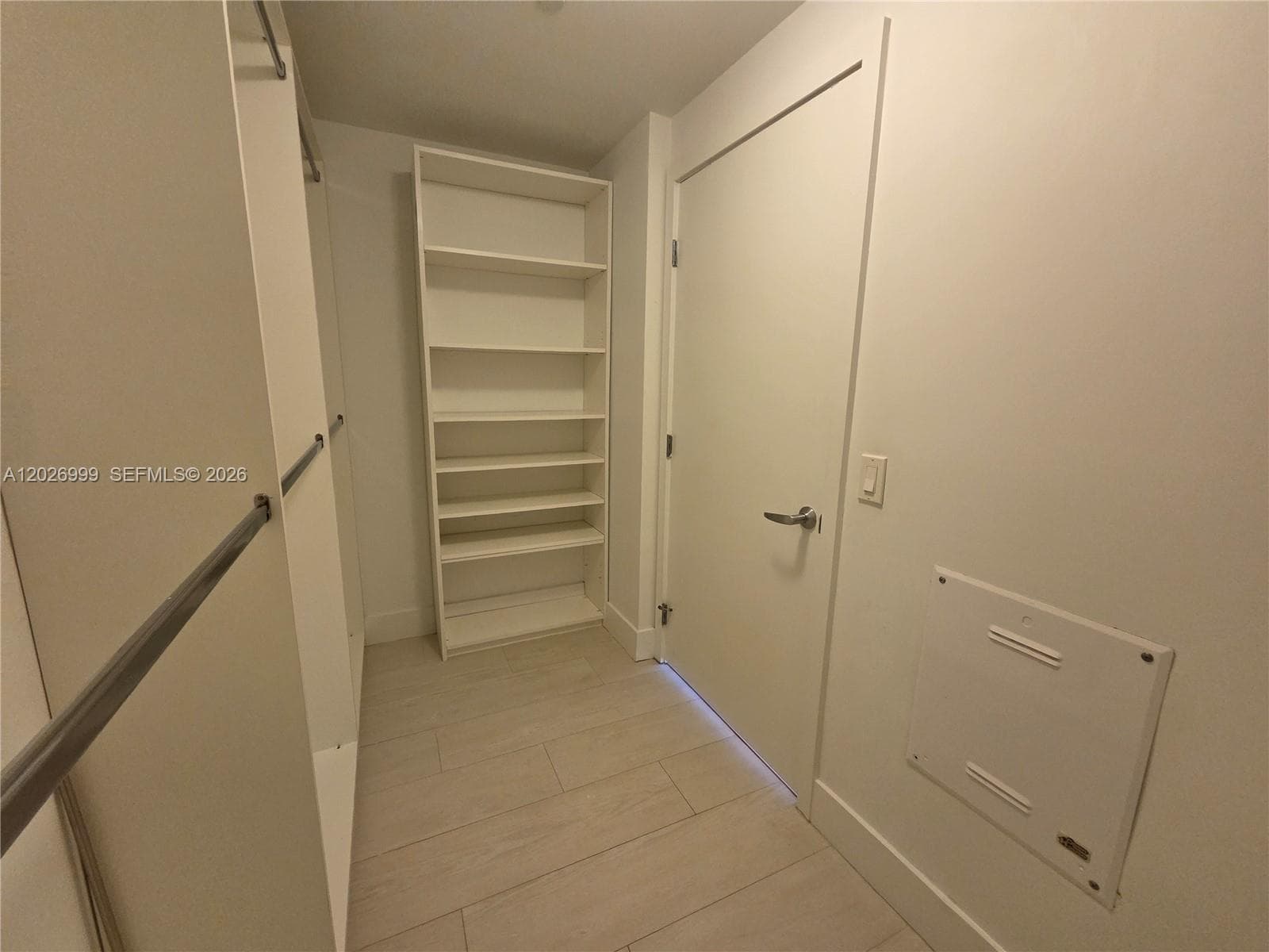 16385 Biscayne Blvd 1019 photo 23