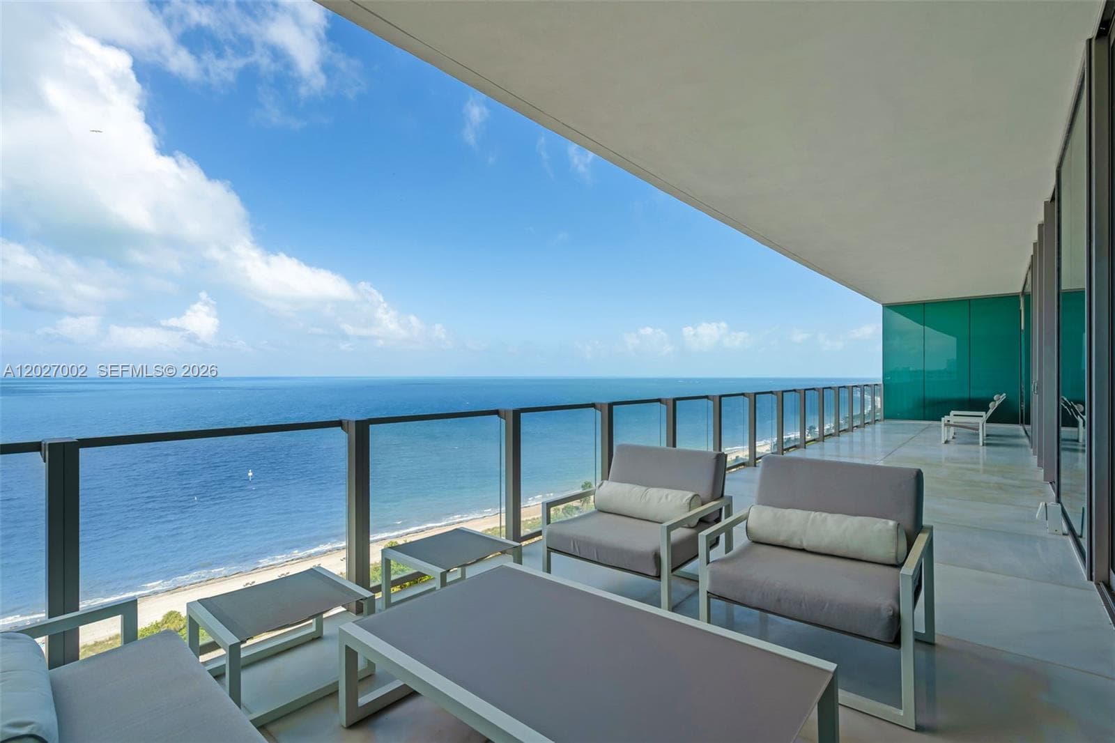 350 Ocean Dr LPH2N photo 15