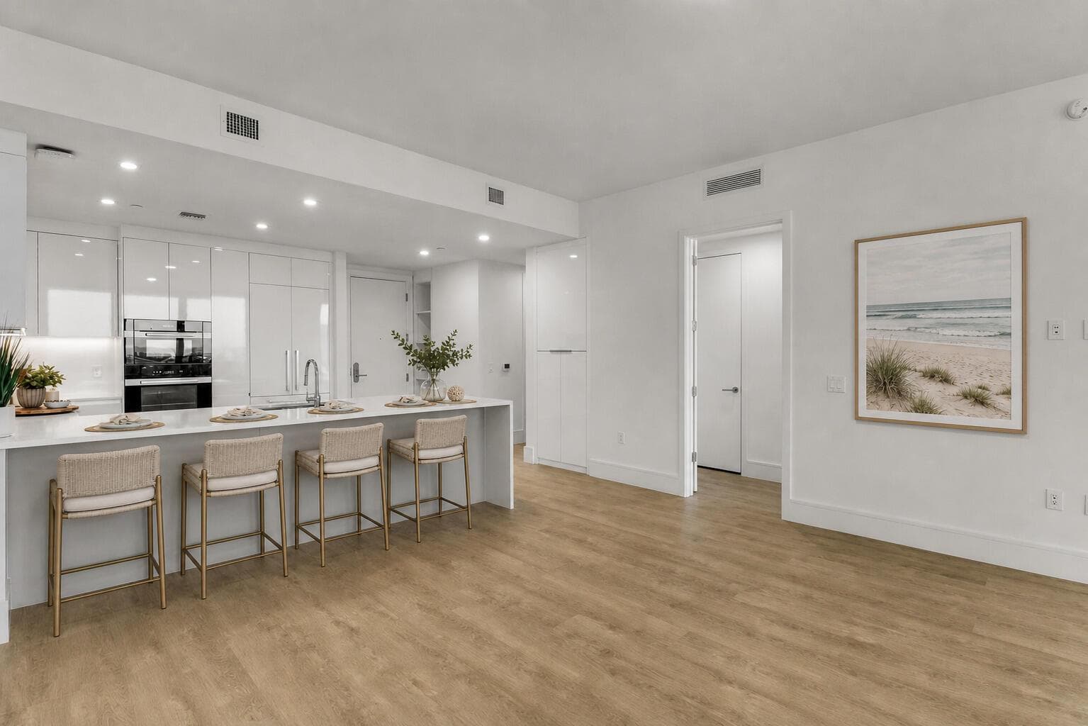 220 Lake Shore Drive 815 photo 8