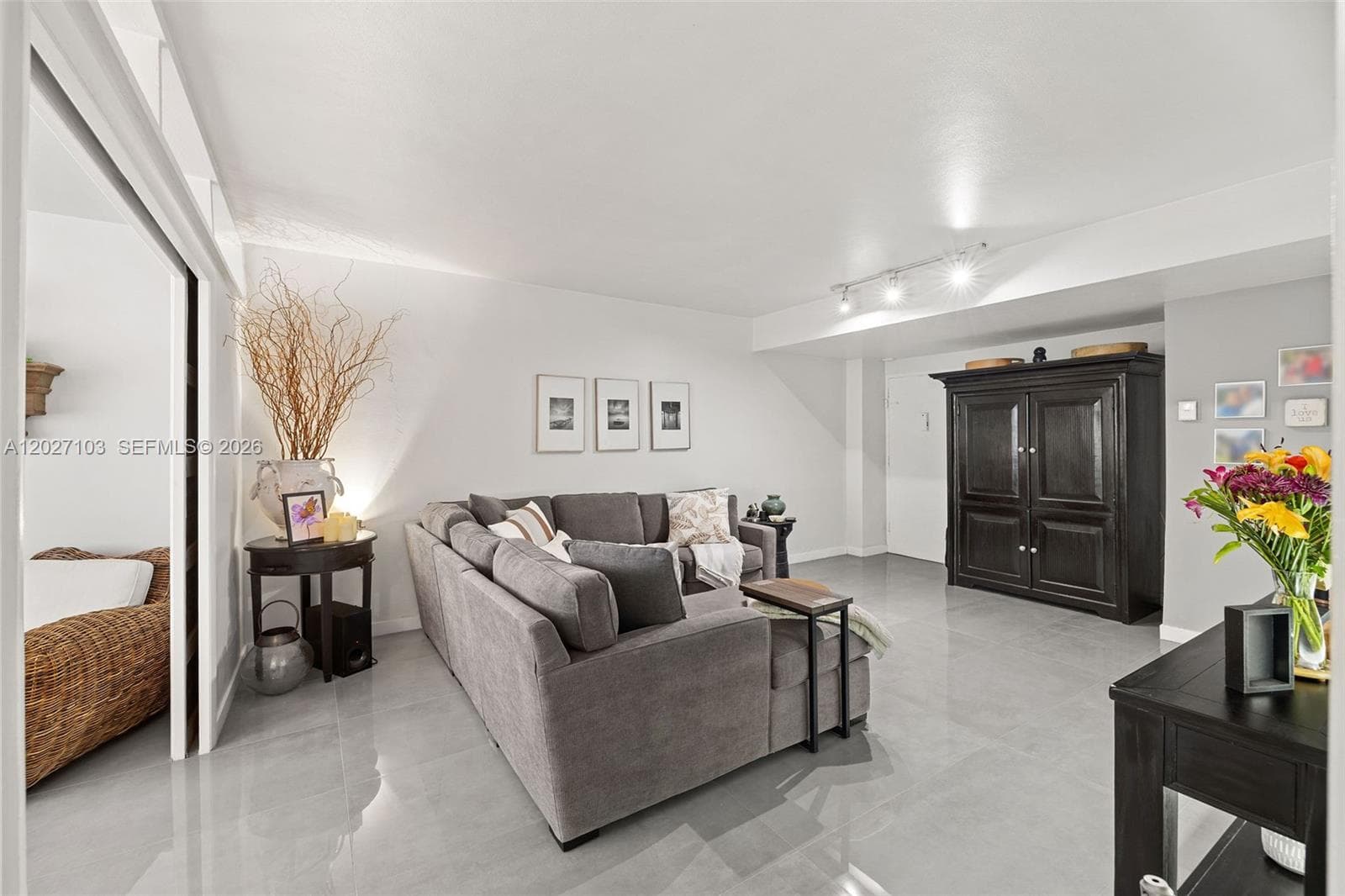 5001 Collins Ave 1E photo 5