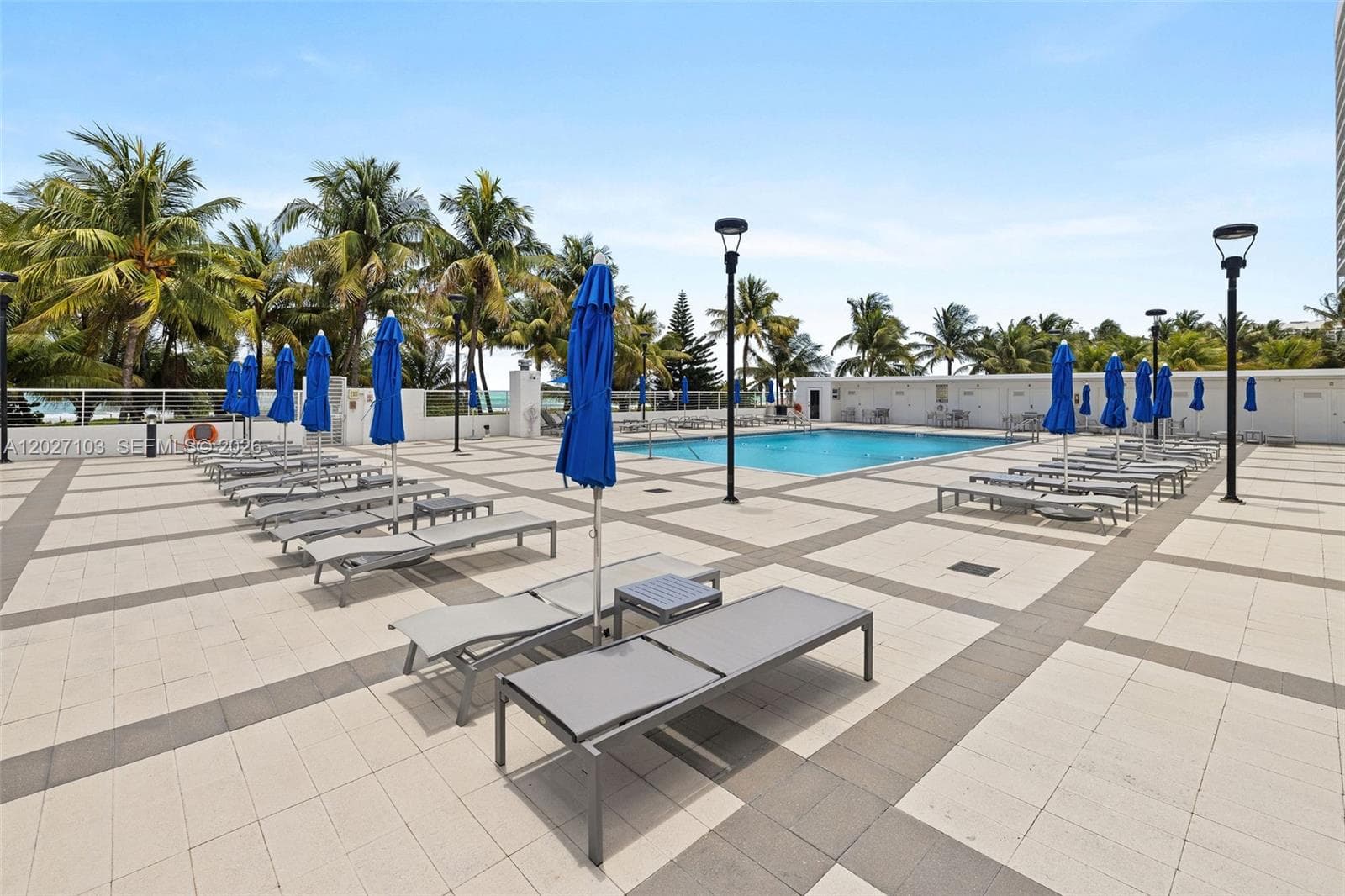 5001 Collins Ave 1E photo 15