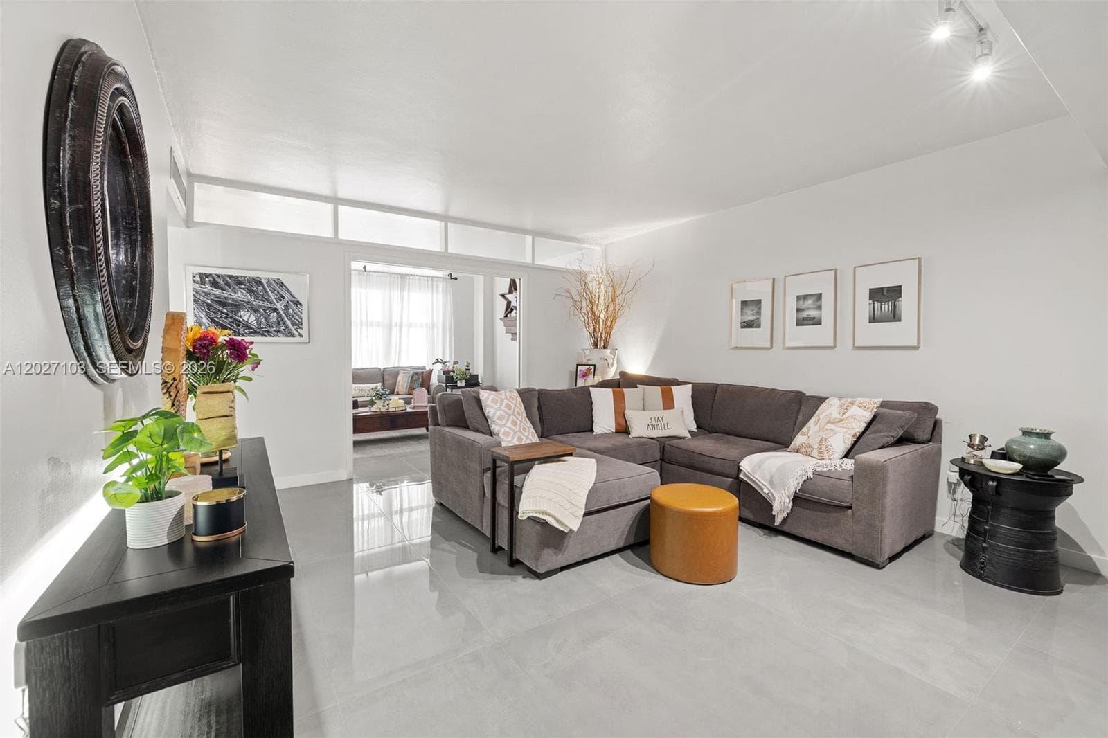 5001 Collins Ave 1E photo 4