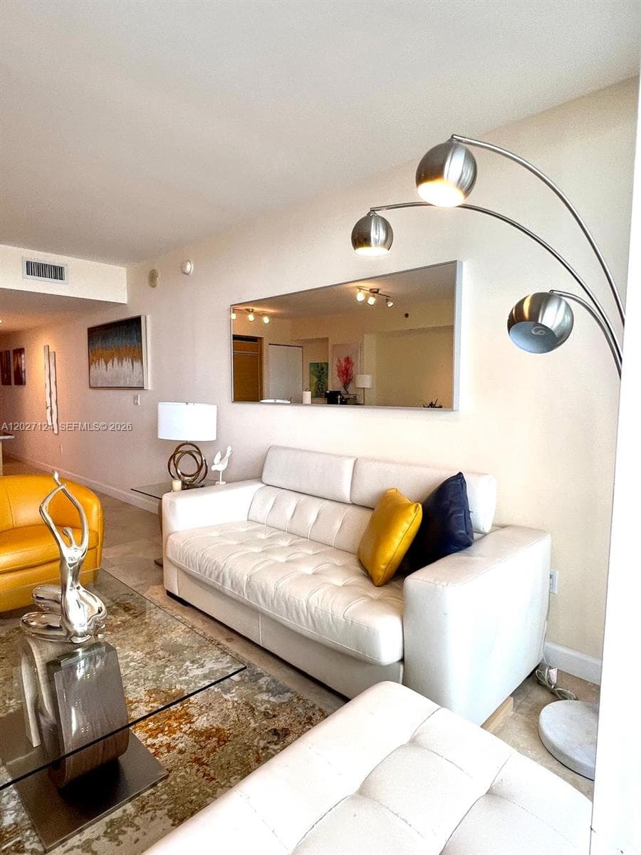 1830 S Ocean Dr 1812 photo 11