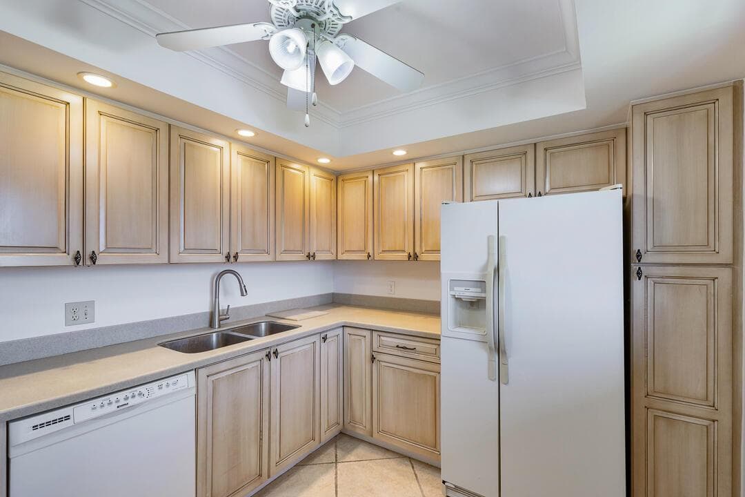 400 Ocean Trail Way 1108 photo 13