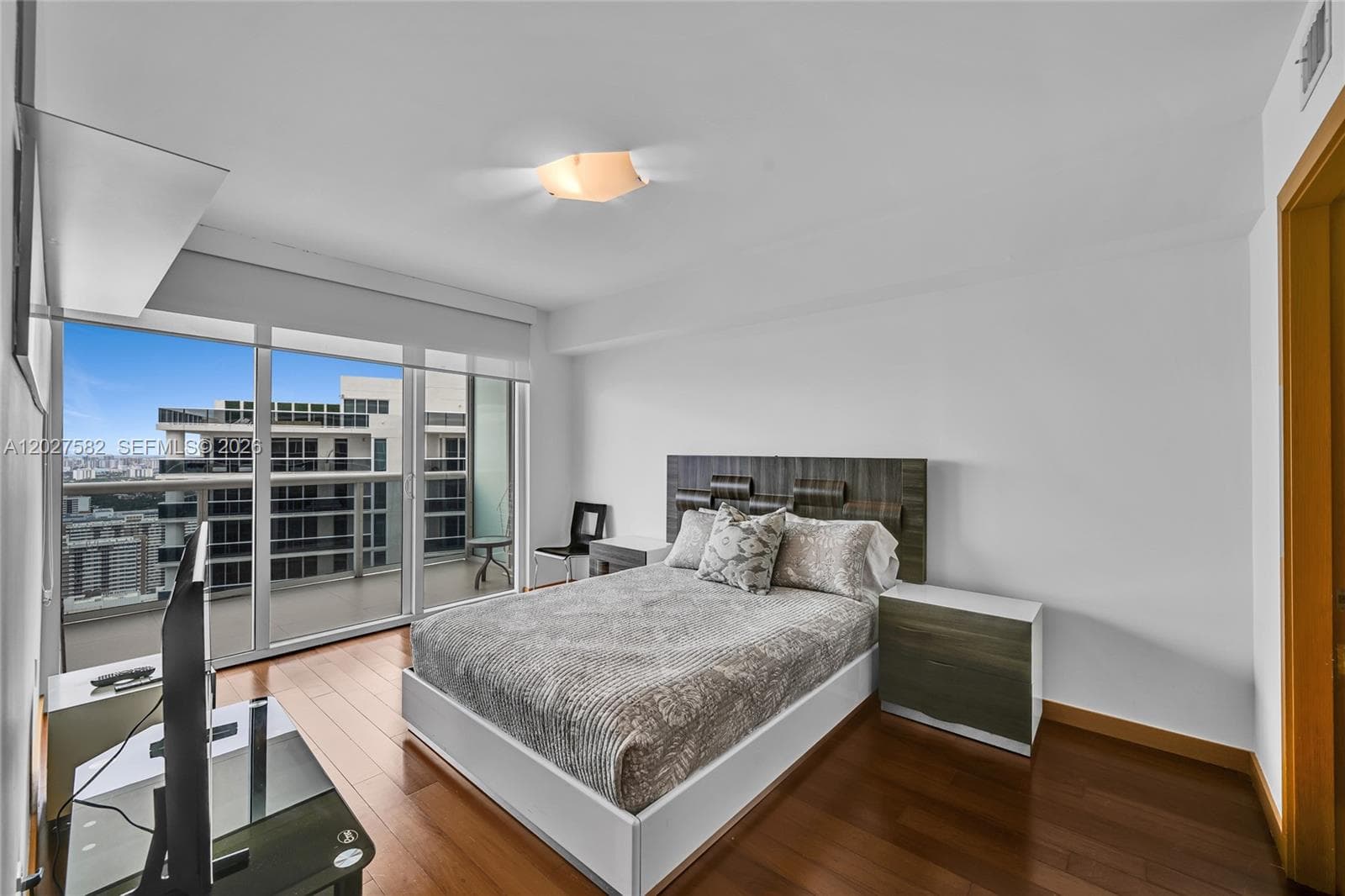 1830 S Ocean Dr 4404 photo 21