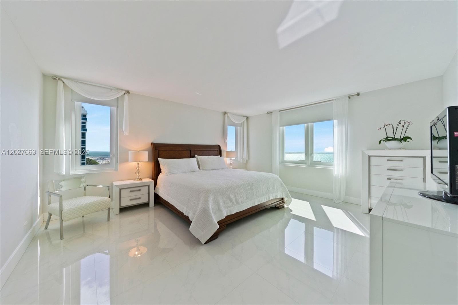 2301 Collins Ave 1210 photo 9