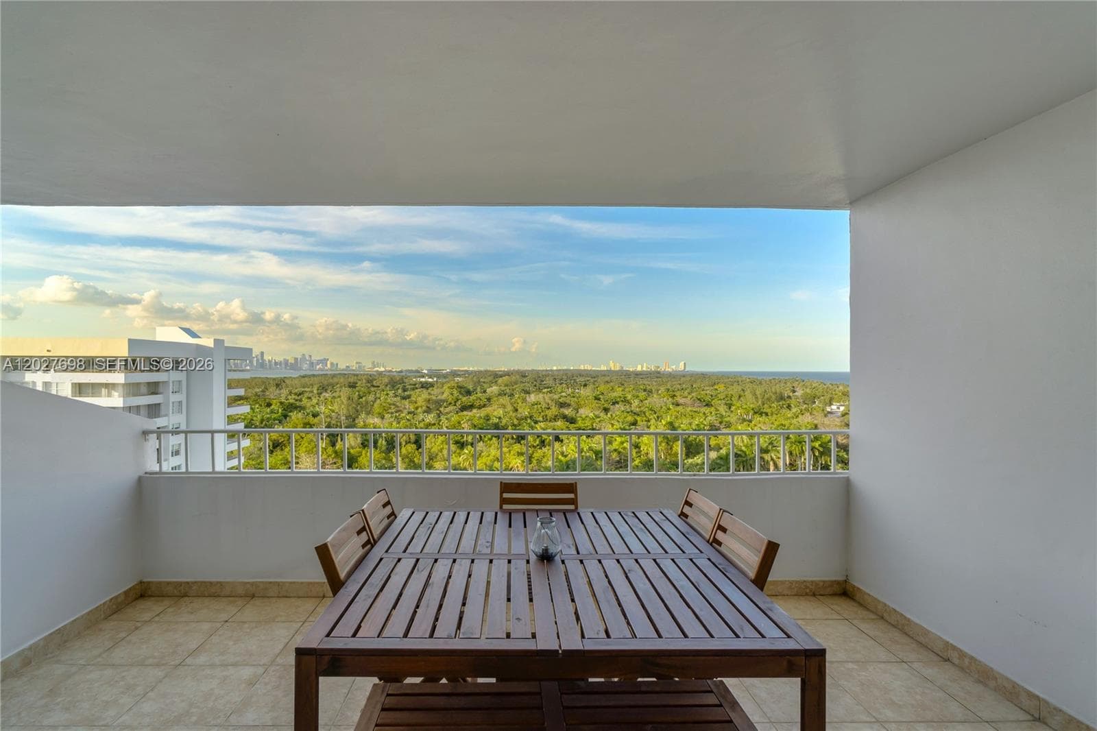 199 Ocean Lane Dr 1210 photo 17