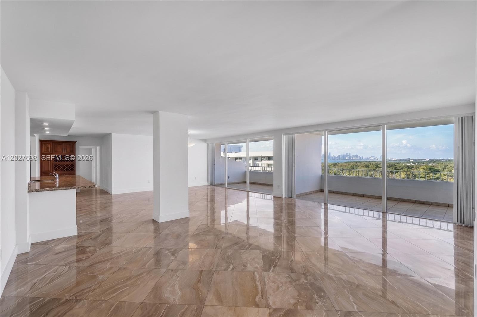 199 Ocean Lane Dr 1210 photo 3
