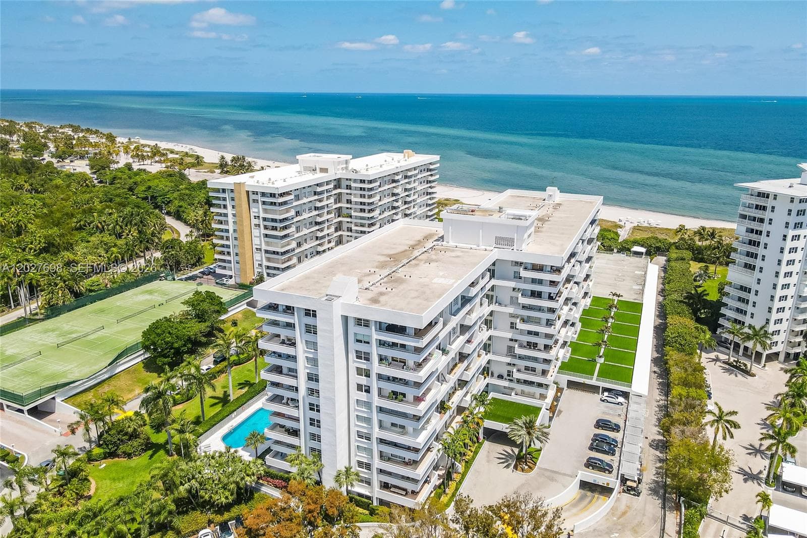 199 Ocean Lane Dr 1210 photo 24