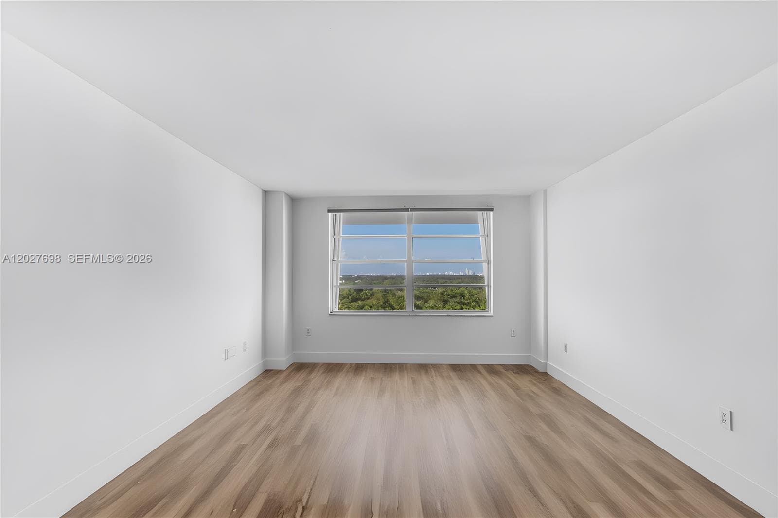 199 Ocean Lane Dr 1210 photo 14