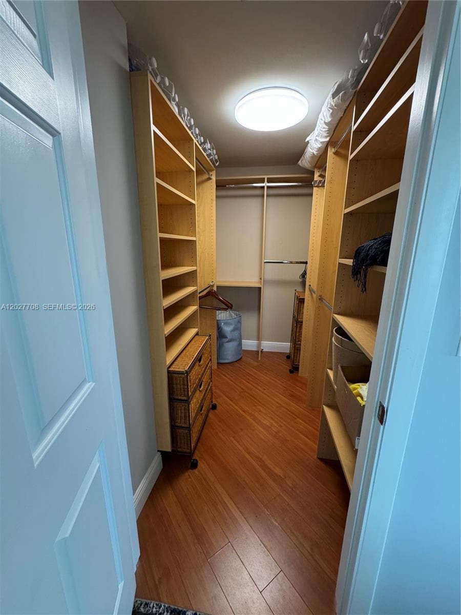 1819 SE 17th St 912 photo 18