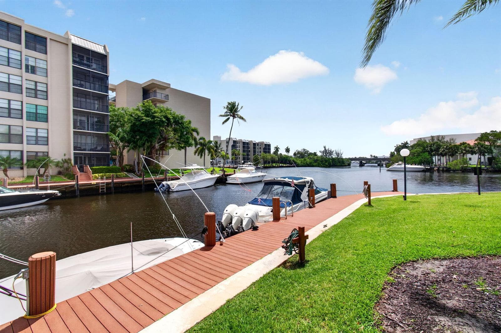12 Royal Palm Way 501 photo 1