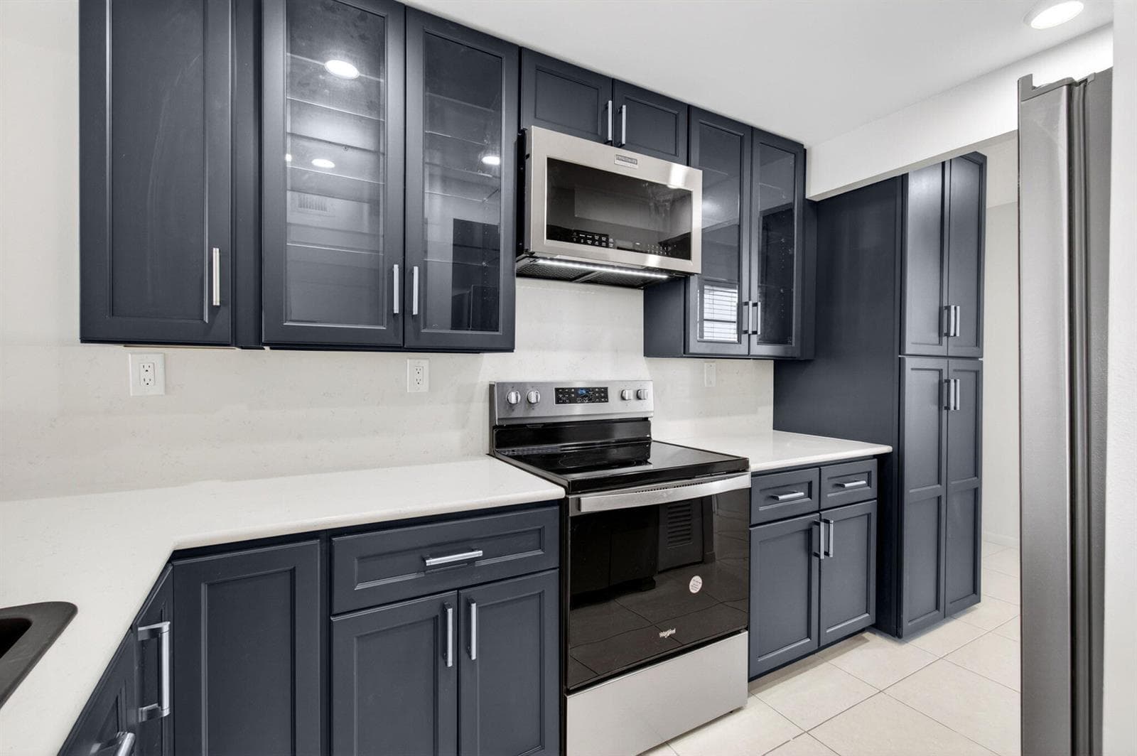 12 Royal Palm Way 501 photo 9
