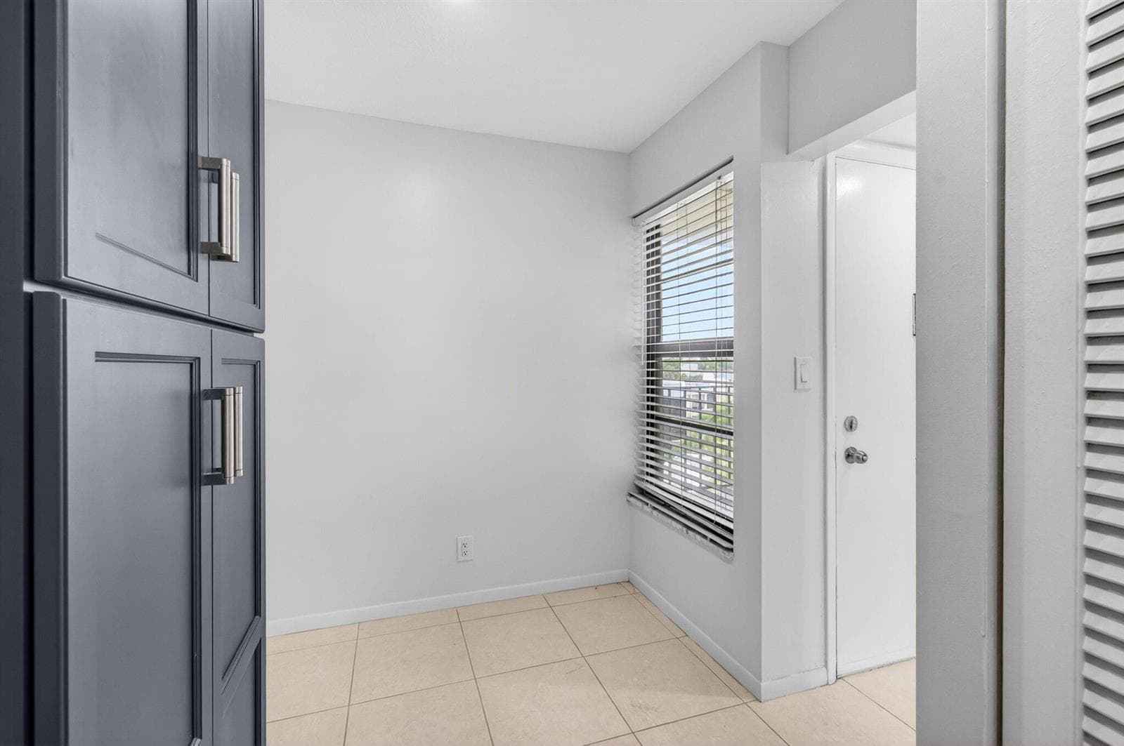 12 Royal Palm Way 501 photo 11