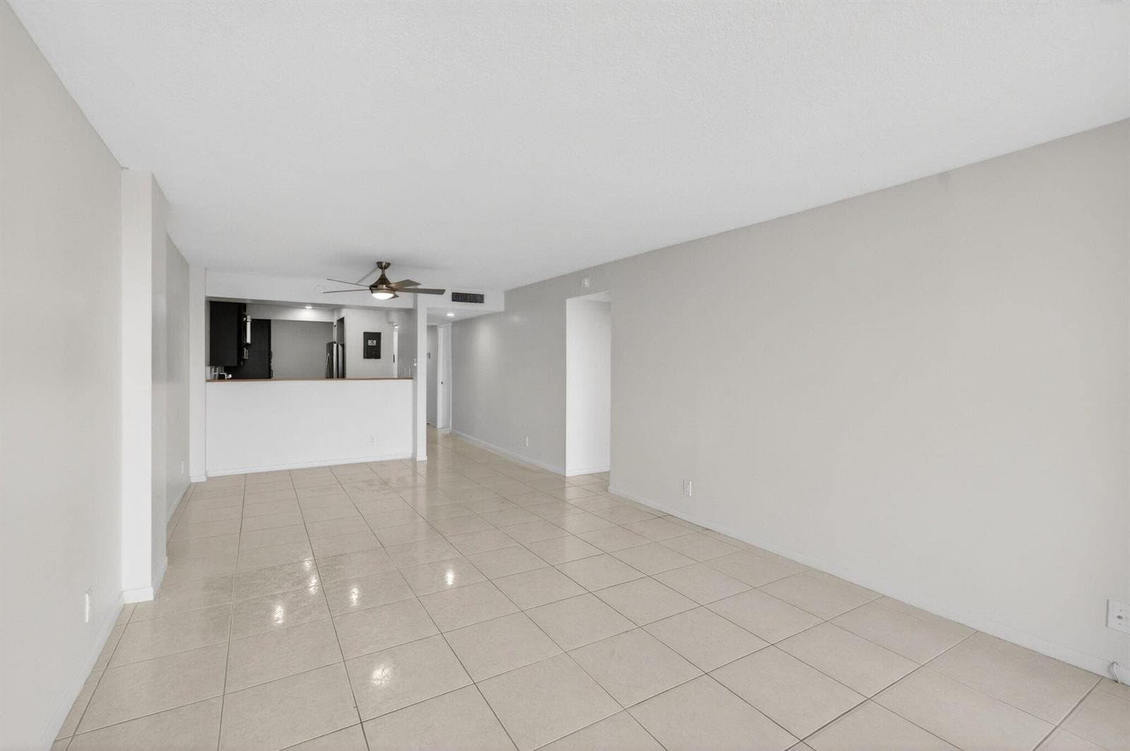 12 Royal Palm Way 501 photo 19