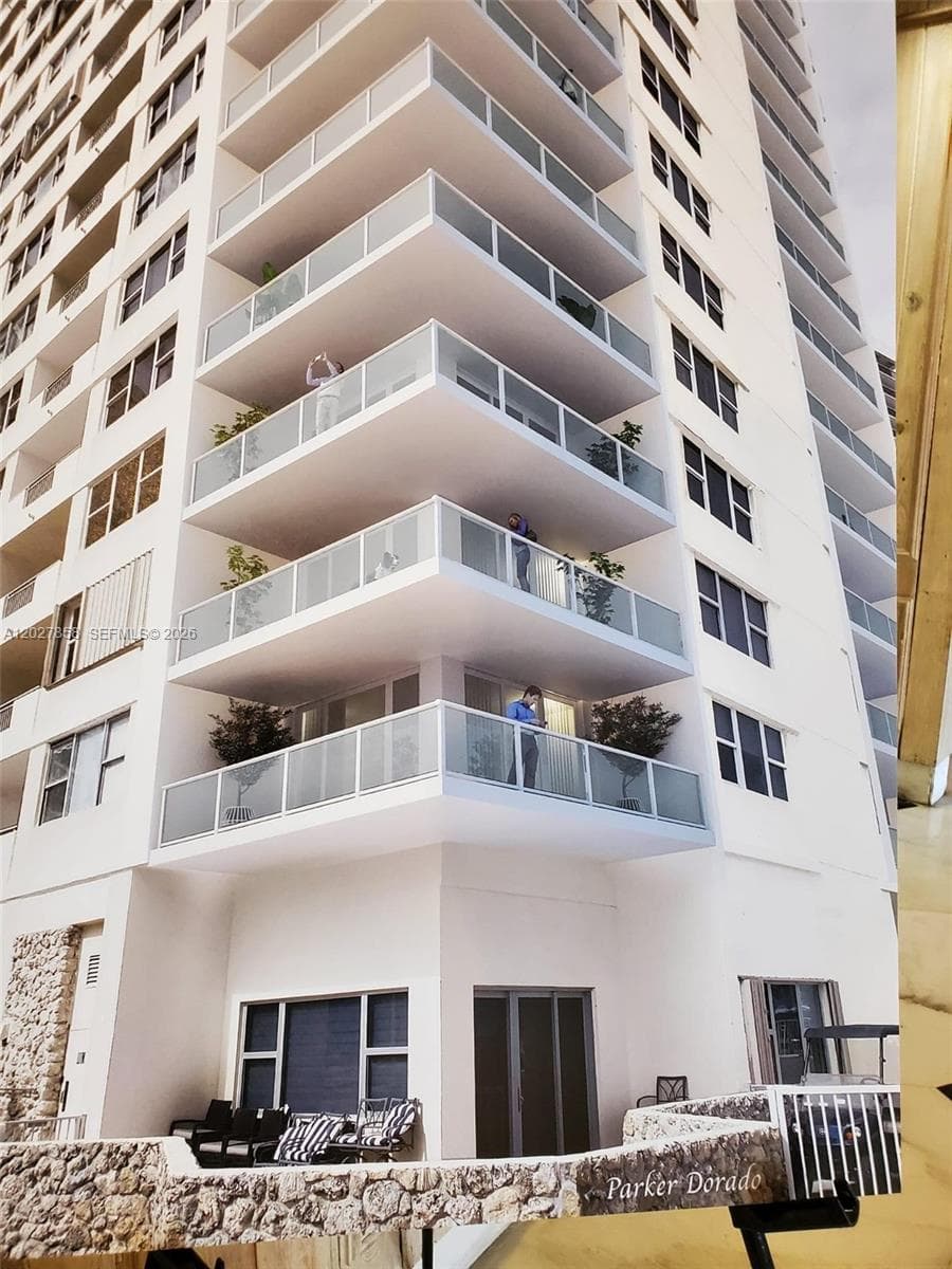 3180 S Ocean Dr 605 photo 6