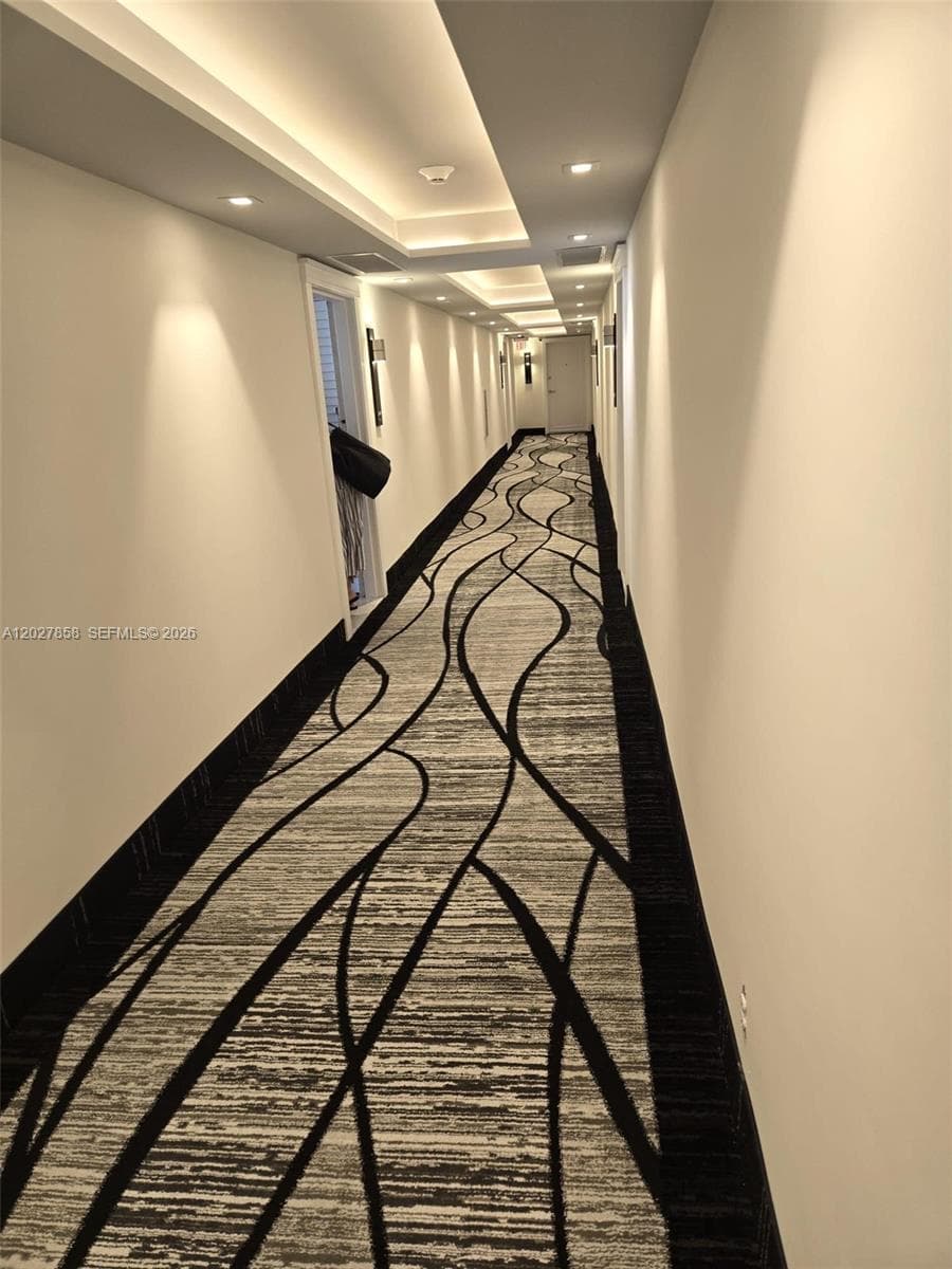3180 S Ocean Dr 605 photo 14