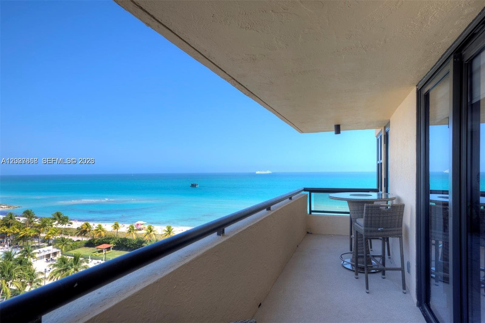 2555 Collins Ave 1400 photo 1