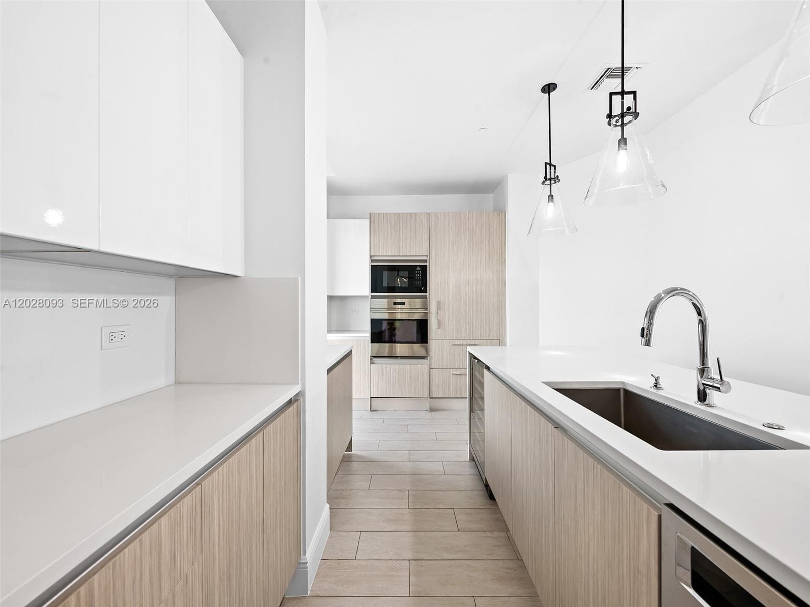 30 Isle Of Venice Dr 403 photo 14