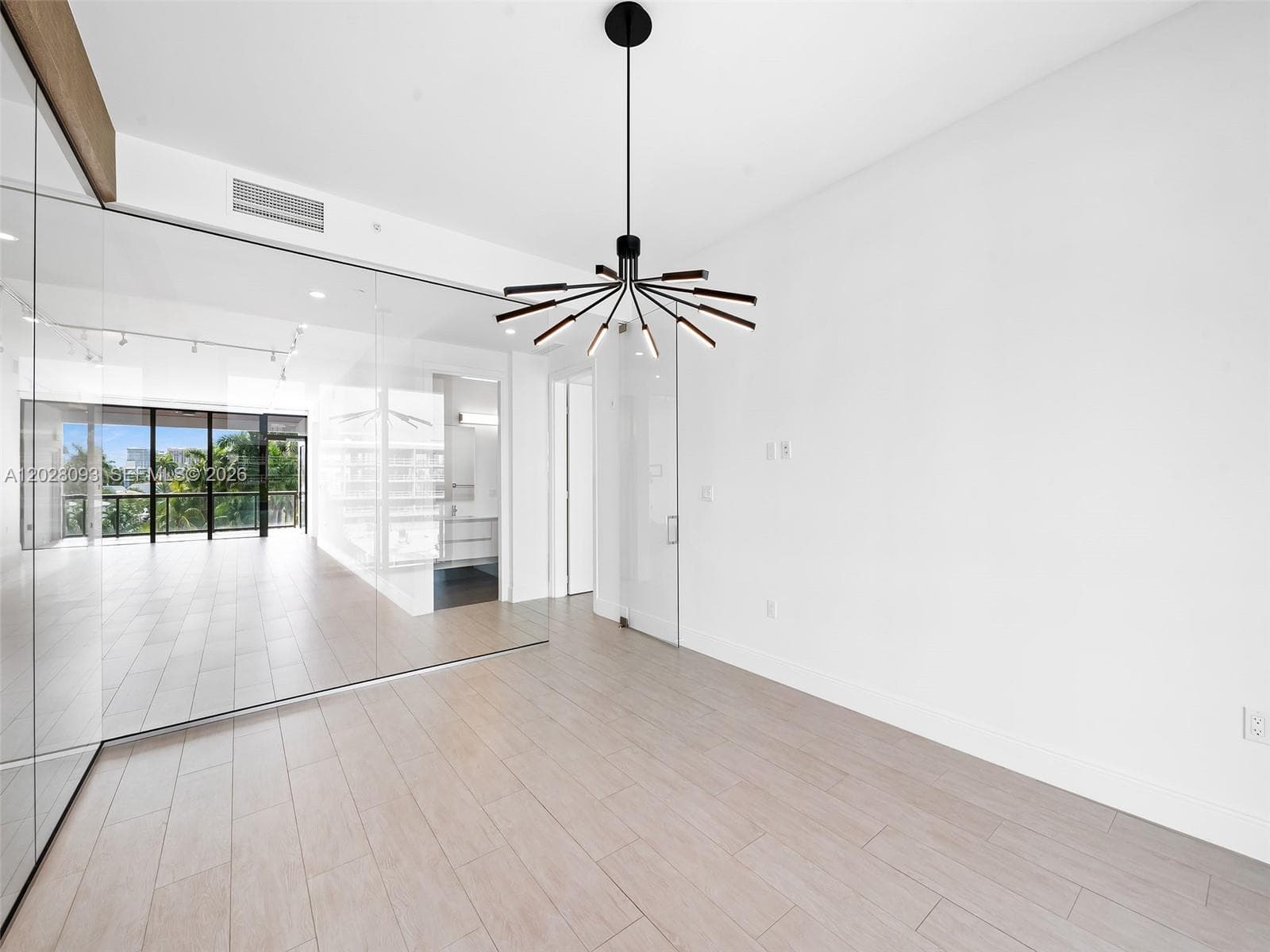 30 Isle Of Venice Dr 403 photo 18