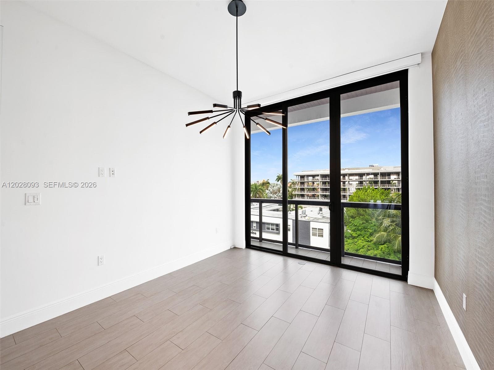 30 Isle Of Venice Dr 403 photo 19