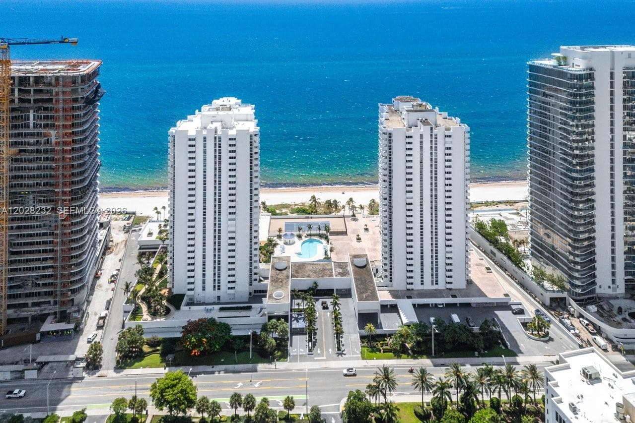 1370 S Ocean Blvd 1206 photo 1