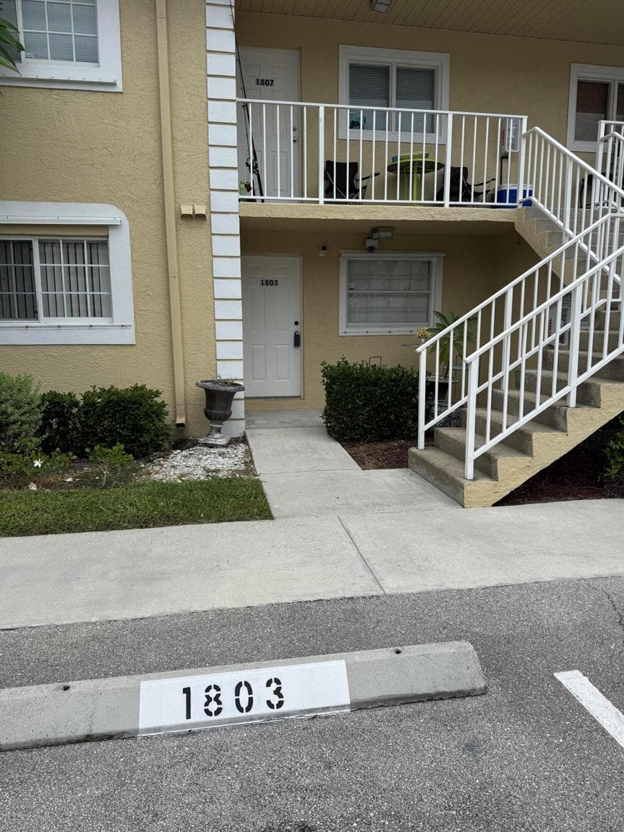 1803 Palm Beach Trace Drive photo 6