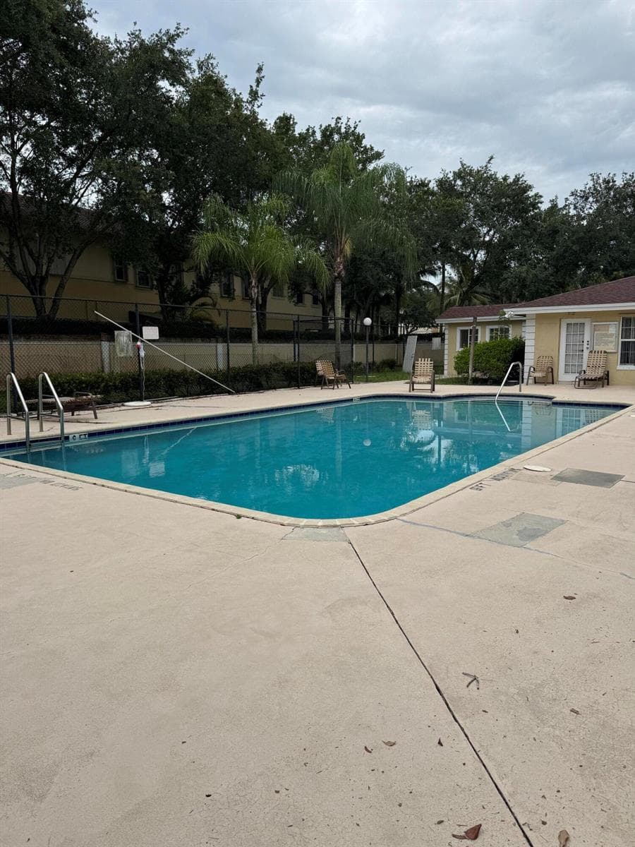 1803 Palm Beach Trace Drive photo 3