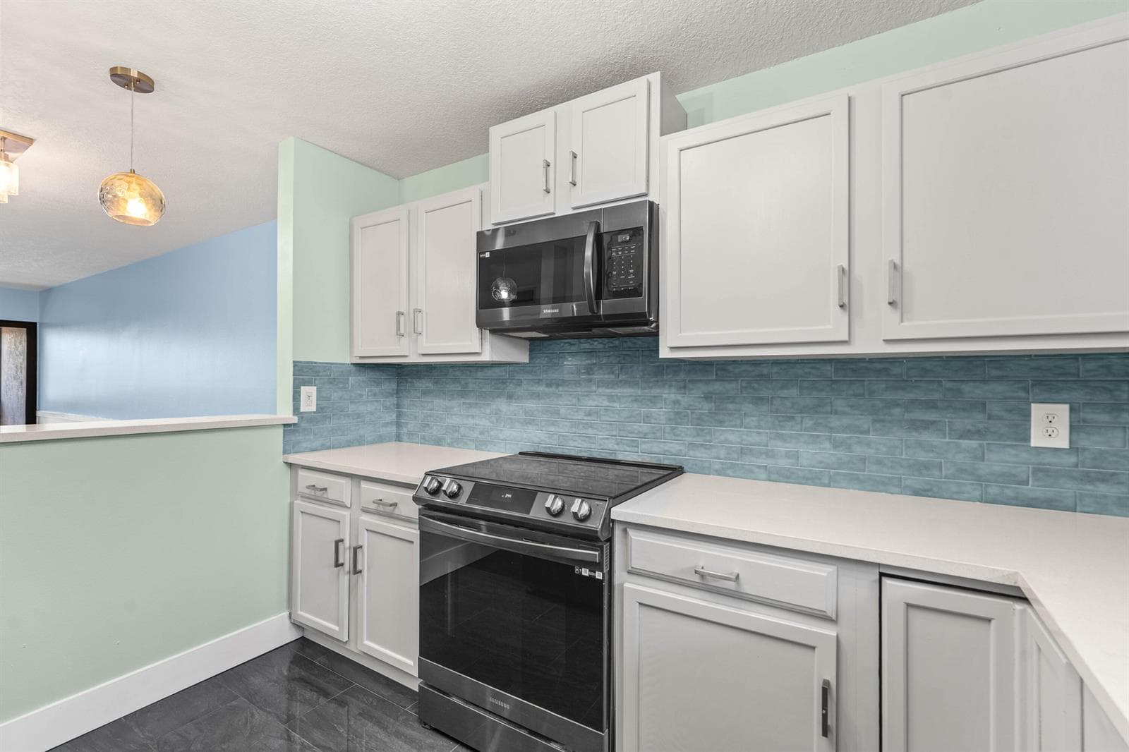 412 Southwind Drive B2 photo 14